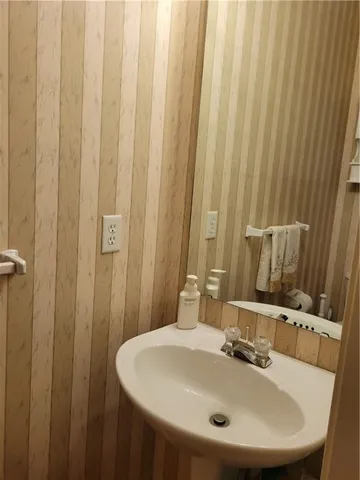 $415,000 | 12191 South Troost Street, Olathe, KS 66061