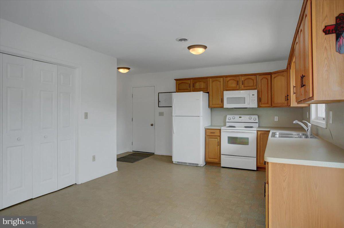 17515 Harbaugh Valley Road Sabillasville, MD 21780 - Photo 18 of 55 Gallery Image 18