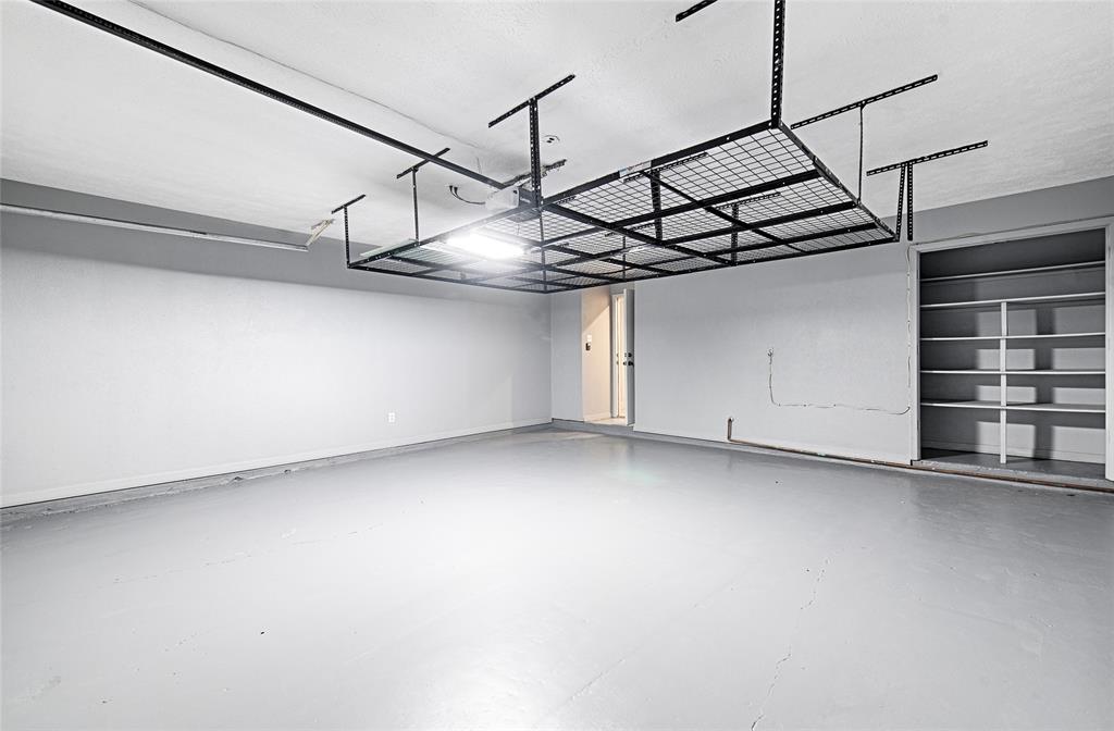 509 North Durango Circle Irving, TX 75062 - Photo 21 of 39 a view of a room with an empty space