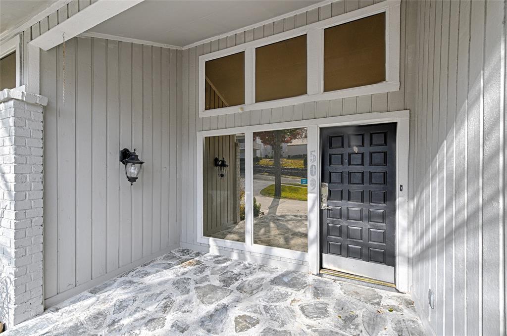 509 North Durango Circle Irving, TX 75062 - Photo 3 of 39 a view of front door of house