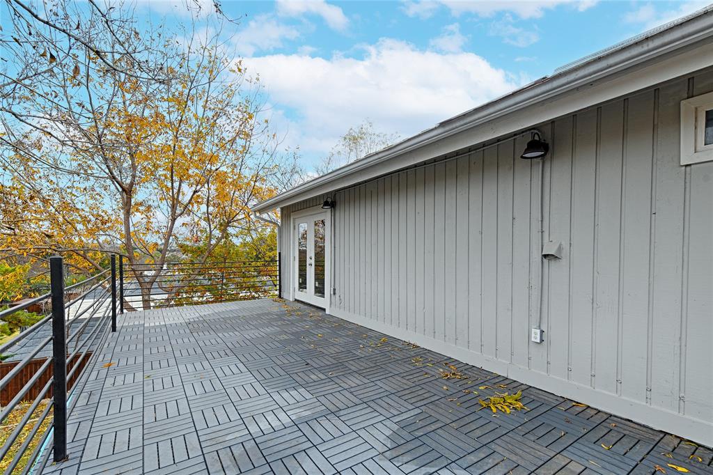 509 North Durango Circle Irving, TX 75062 - Photo 37 of 39 a backyard of a house