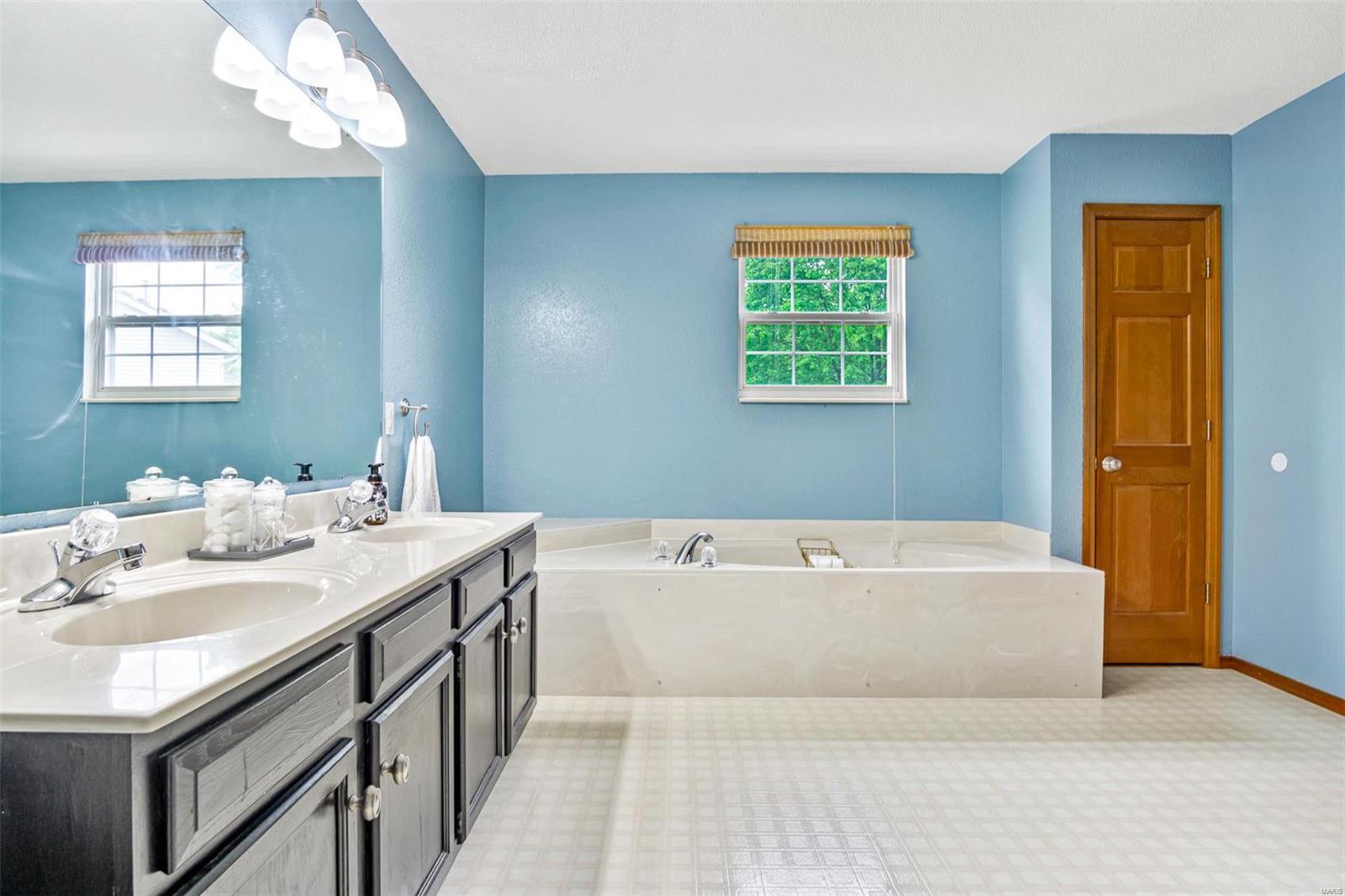 1524 Round Top Ridge O'Fallon, IL 62269 - Photo 25 of 34
