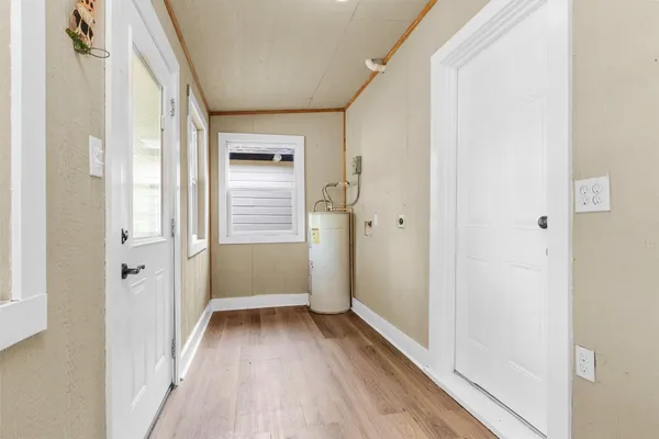 $2,100 | 19355 Forest Ln Circle, New Caney, TX 77357