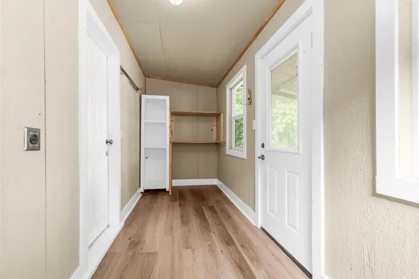 $2,100 | 19355 Forest Ln Circle, New Caney, TX 77357