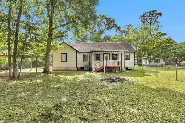$2,100 | 19355 Forest Ln Circle, New Caney, TX 77357