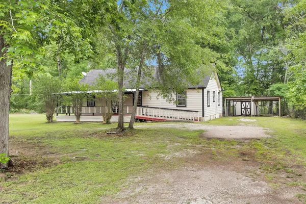 $2,100 | 19355 Forest Ln Circle, New Caney, TX 77357