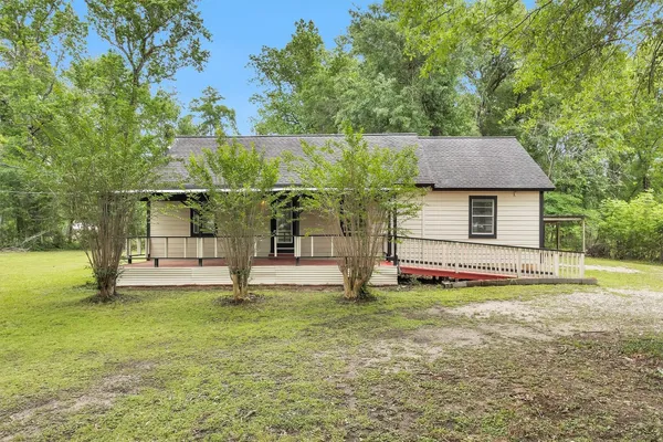 $2,100 | 19355 Forest Ln Circle, New Caney, TX 77357