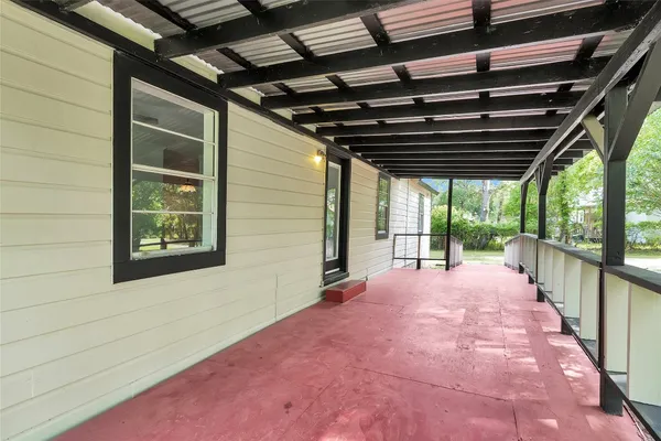 $2,100 | 19355 Forest Ln Circle, New Caney, TX 77357