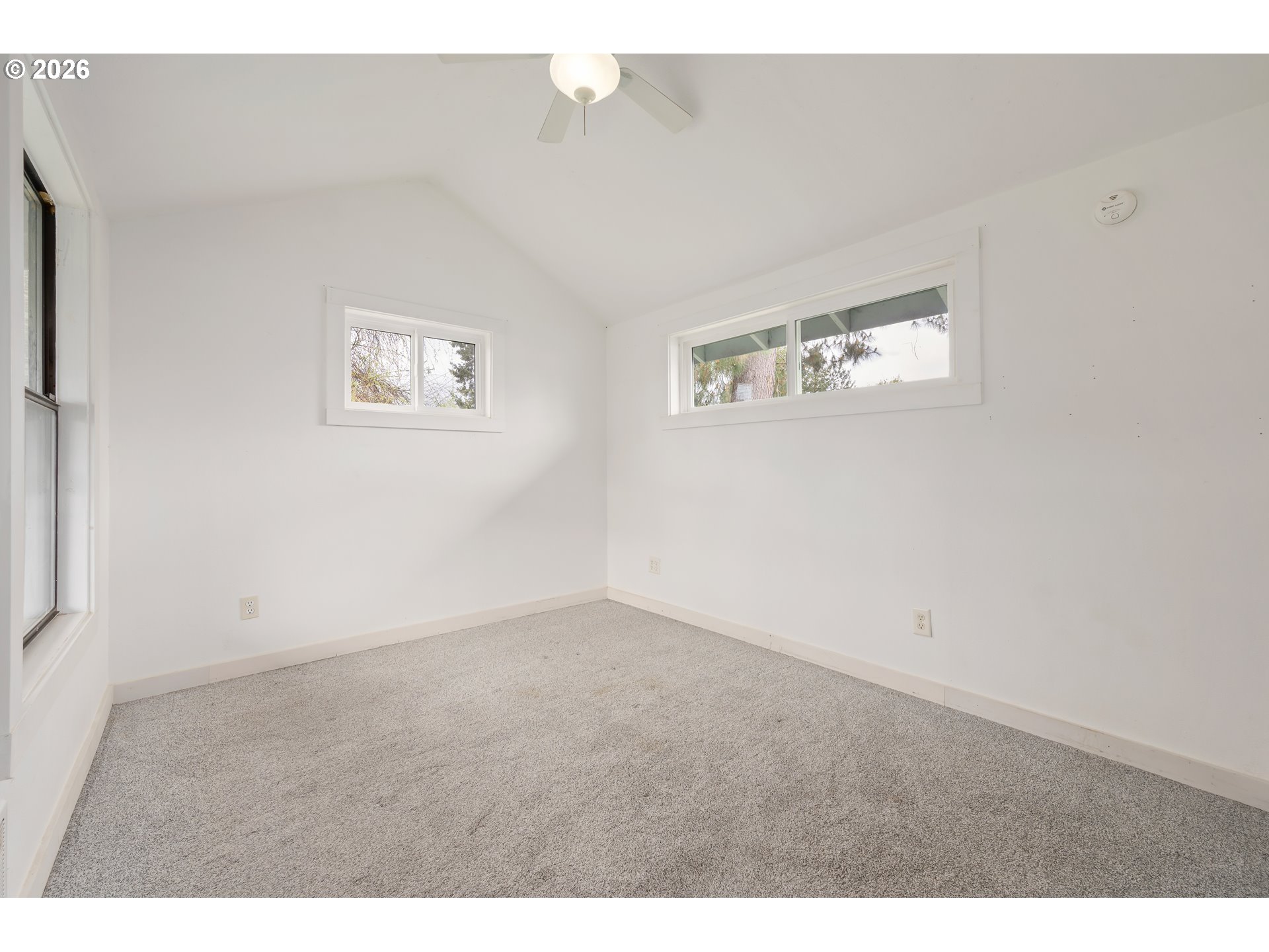 1107 South 7th Street Cottage Grove, OR 97424 - Photo 20 of 34 a view of an empty room