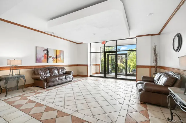 $105,000 | 650 Warburton Avenue, Unit 6M, Yonkers, NY 10701