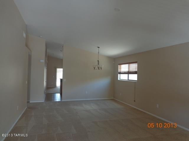 6635 East Bambino Road Tucson, AZ 85756 - Photo 3 of 22