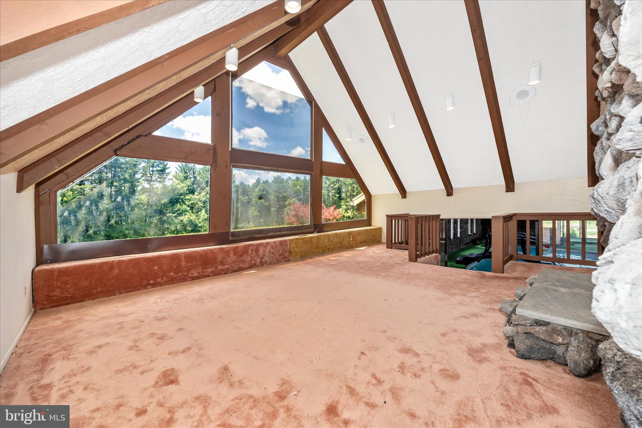 18810 Wasche Road Dickerson, MD 20842 - Photo 27 of 68 Upper Family Room