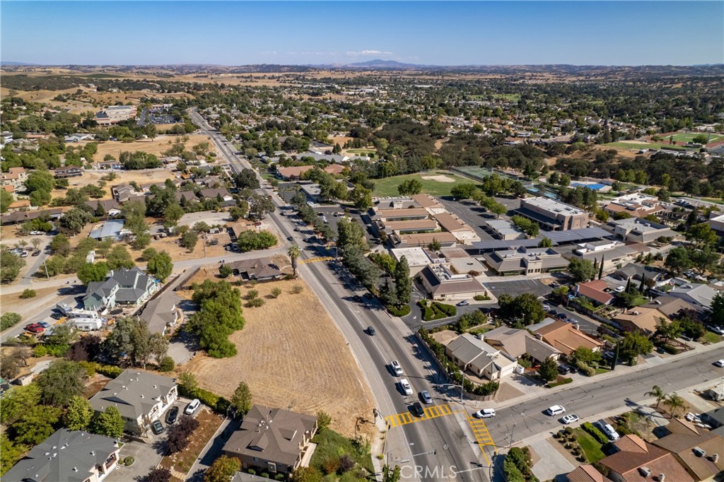 845 Creston Road Paso Robles, CA 93446 - Photo 8 of 9