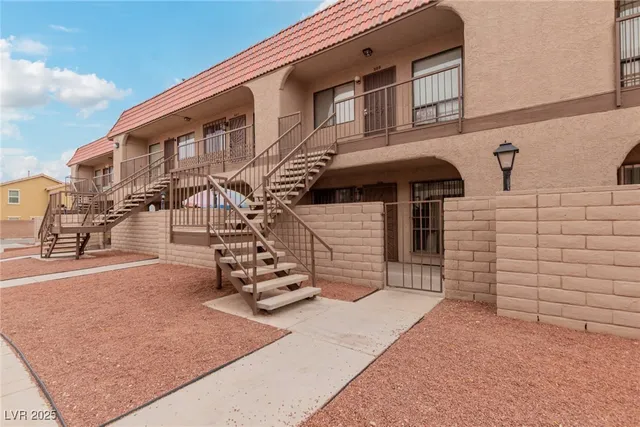 $125,000 | 4300 North Lamont Street, Unit 209, Las Vegas, NV 89115