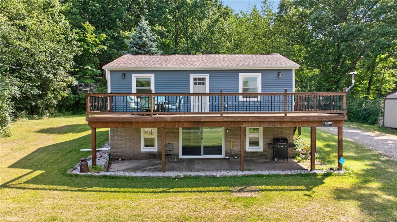 10932 Baker Road Jerome, MI 49249 - Photo 1 of 56