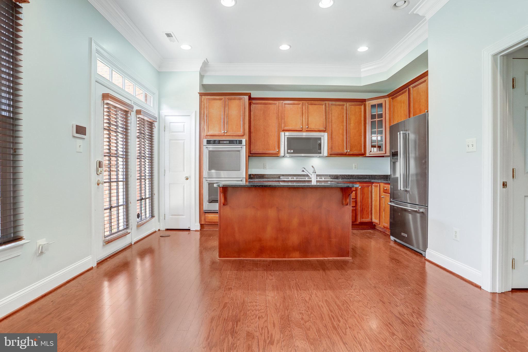 506 Pendleton Street Alexandria, VA 22314 - Photo 13 of 61