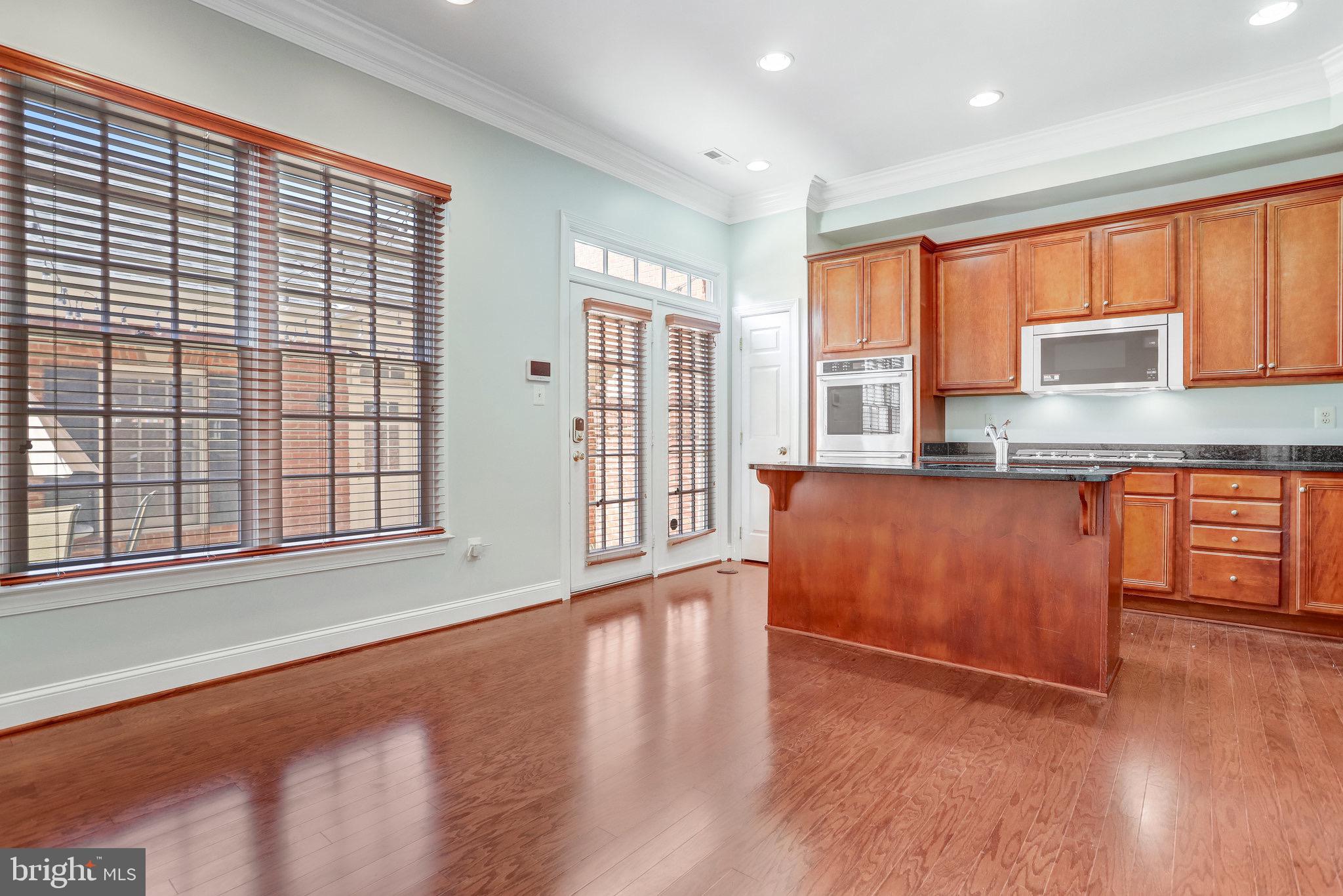 506 Pendleton Street Alexandria, VA 22314 - Photo 14 of 61