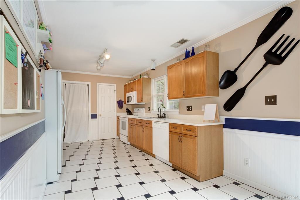 3763 Kennedy Road, Unit 50 Gastonia, NC 28056 - Photo 8 of 24 Gallery Image 8