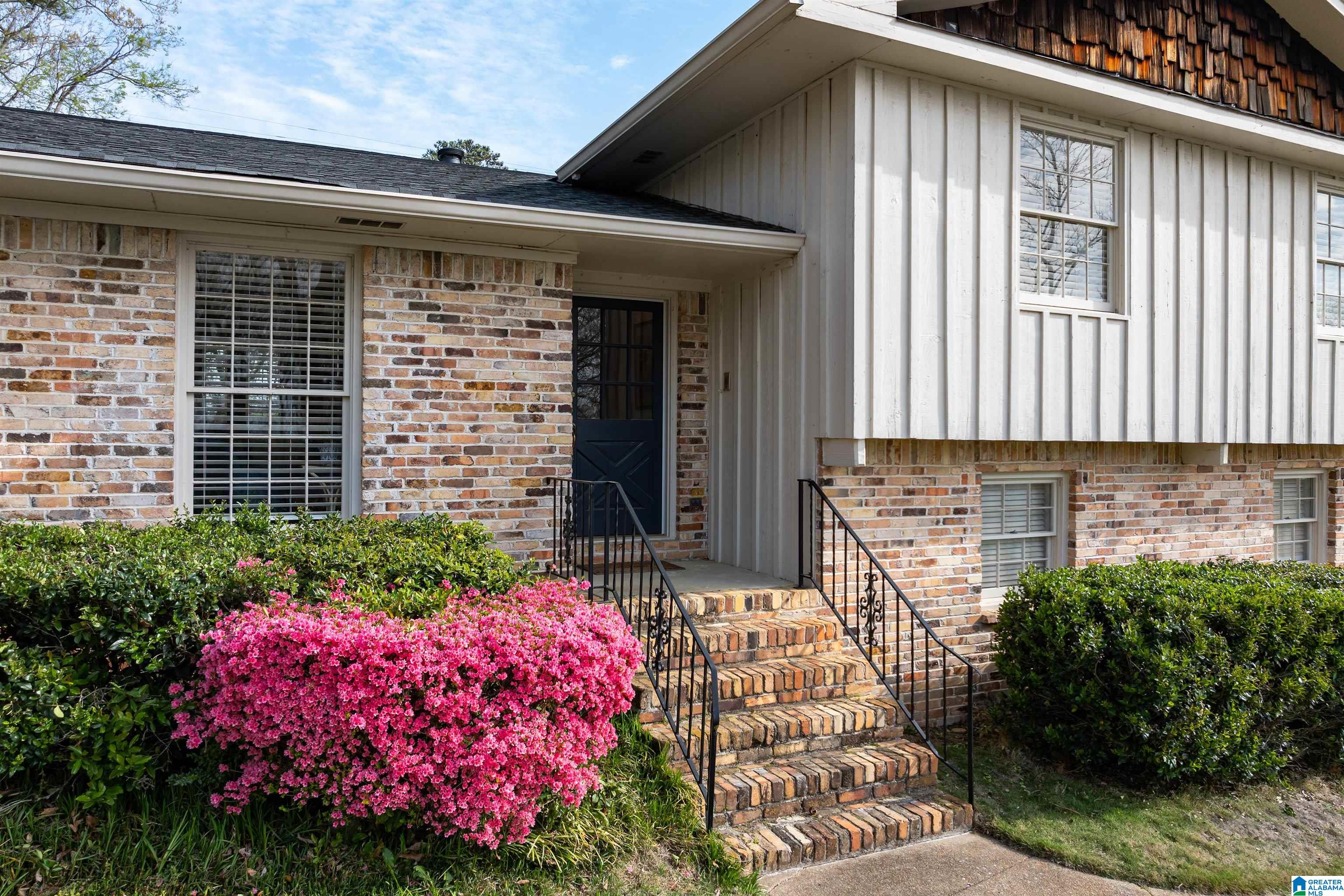 3756 Crestbrook Road Birmingham, AL 35223 - Photo 5 of 27