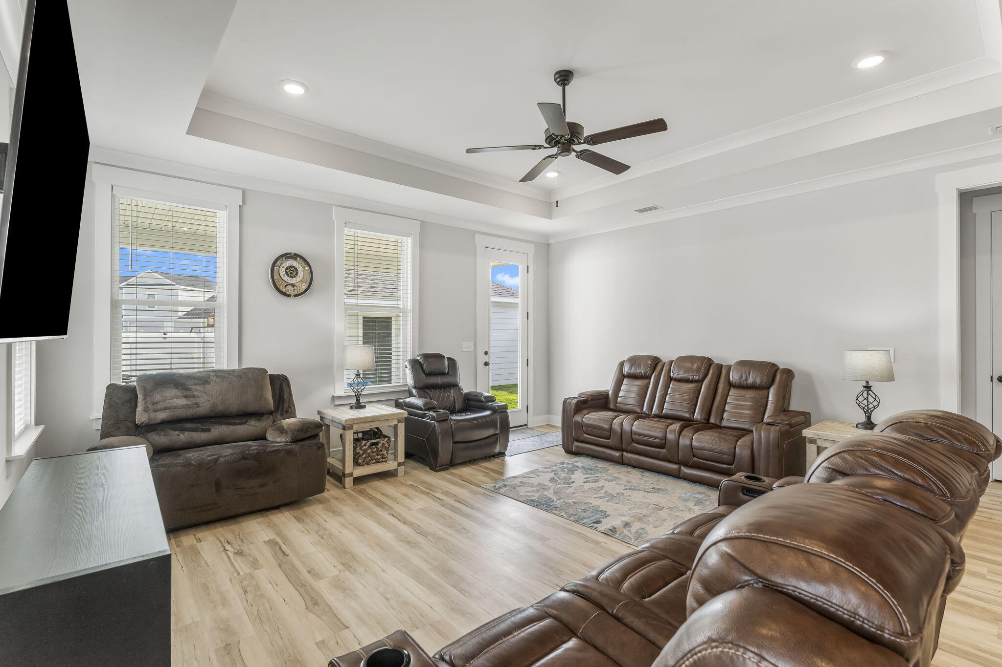 1921 Rushes Avenue Panama City, FL 32405 - Photo 18 of 43 a living room with furniture