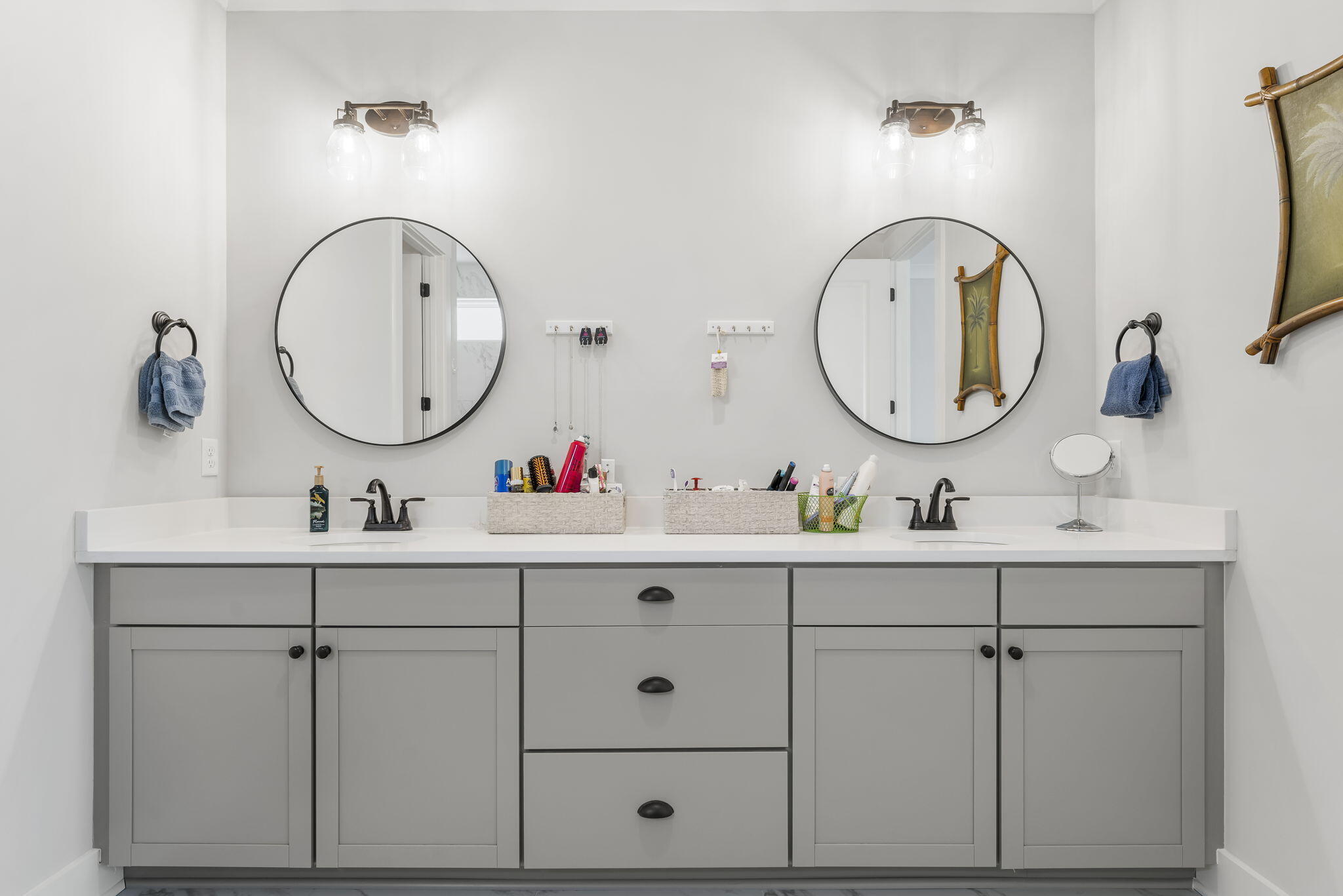 1921 Rushes Avenue Panama City, FL 32405 - Photo 23 of 43 a bathroom with a sink and a mirror
