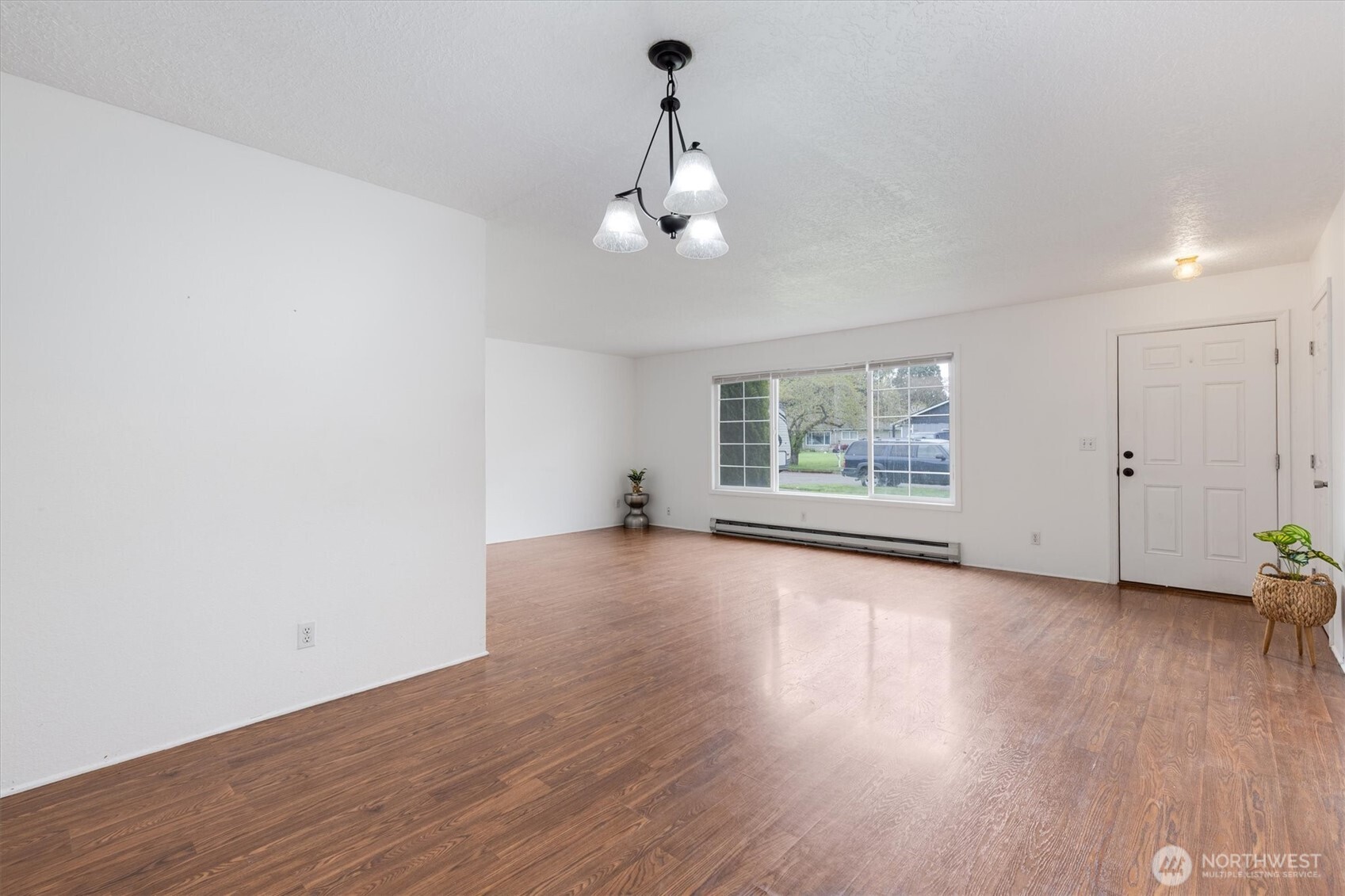 2329 Jennifer Place Longview, WA 98632 - Photo 6 of 28