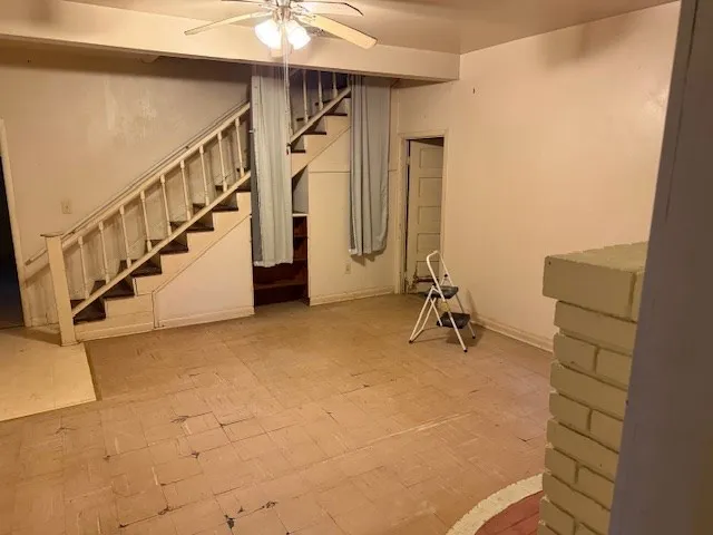 a view of entryway and hall