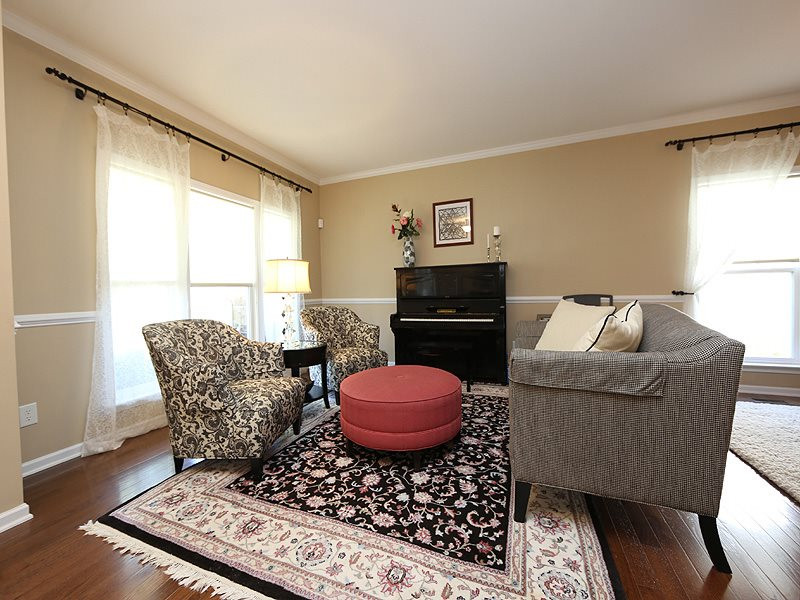 850 Seastone Street Raleigh, NC 27603 - Photo 2 of 25 Living Room