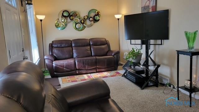 2276 Forrer Street Toledo, OH 43607 - Photo 4 of 10 Gallery Image 4