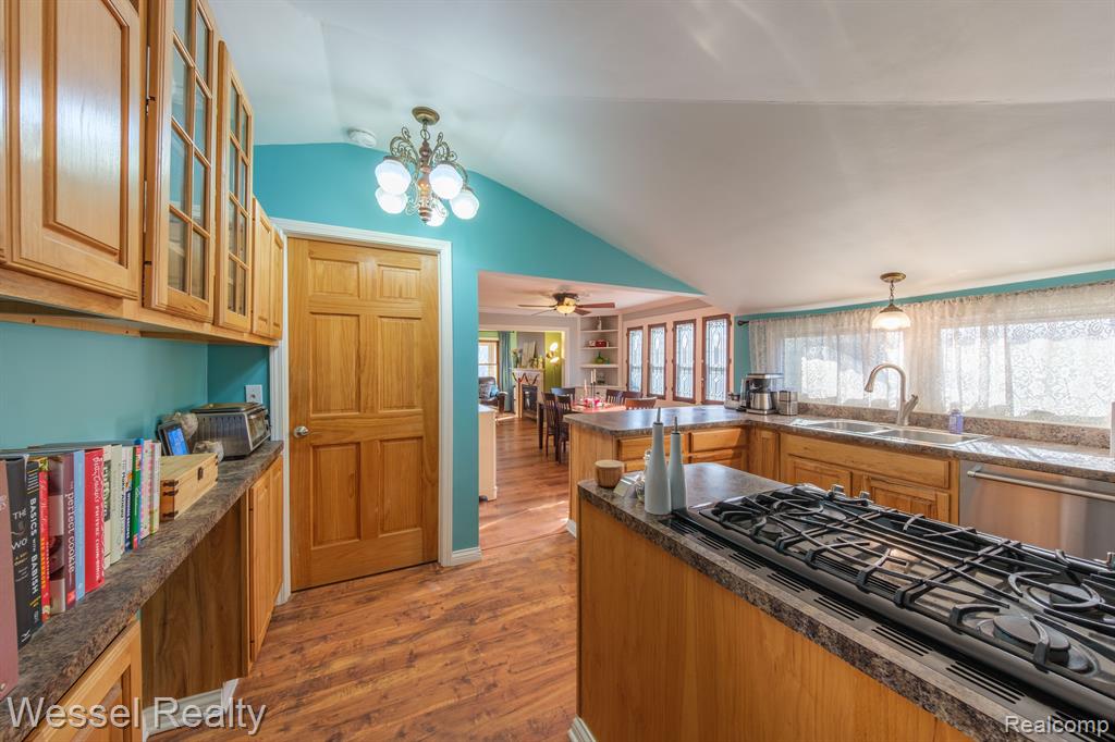 303 Morton Street Romeo, MI 48065 - Photo 18 of 38