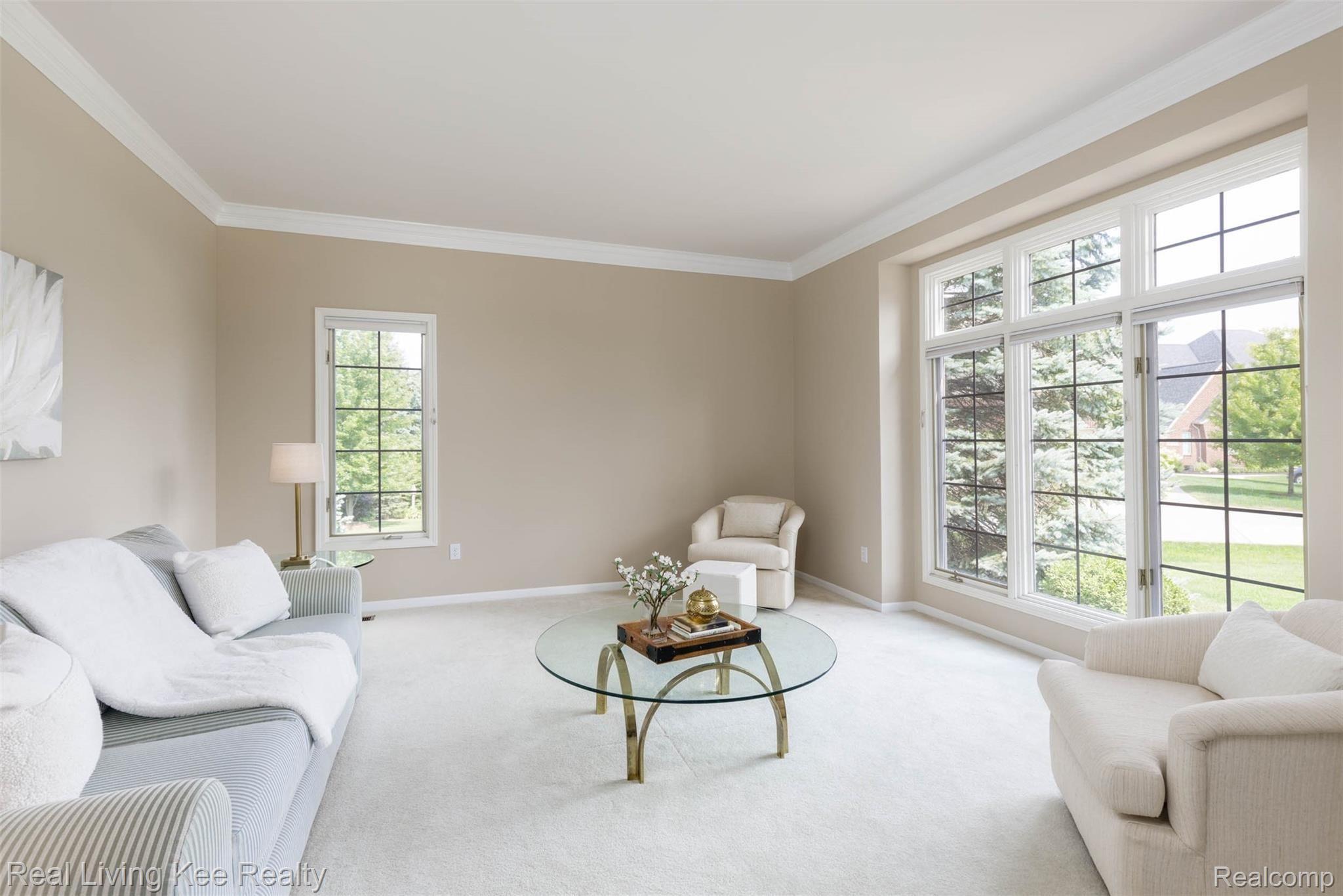 4040 Patricia Court Rochester, MI 48306 - Photo 7 of 38 4040 Patricia Ct-8.jpg
