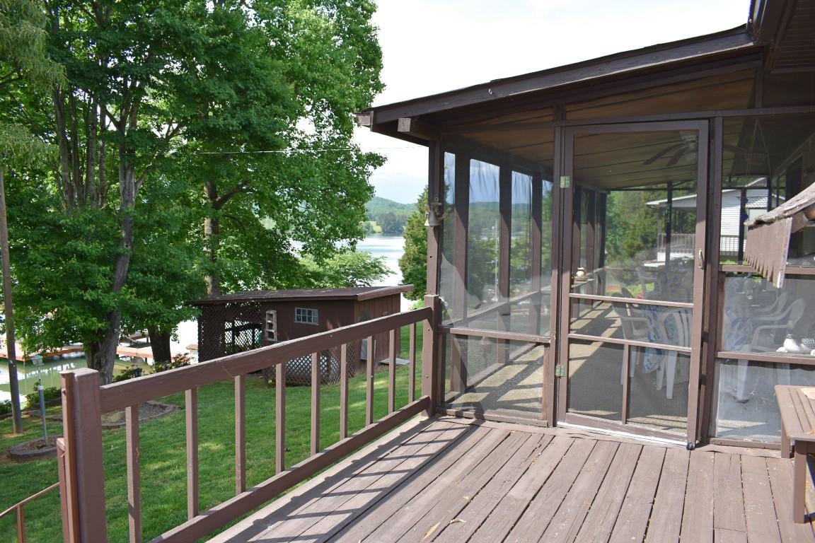 1344 Lakewood Village Road, Unit 9 Spring City, TN 37381 - Photo 10 of 72 1344 lakewood village screen porch 3 (Me