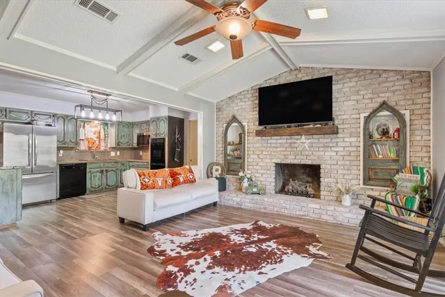 $244,900 | 910 St Charles Court, Marlin, TX 76661