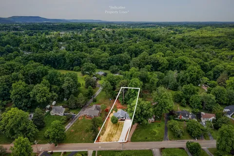 $429,900 | 303 Westwood Drive, McMinnville, TN 37110