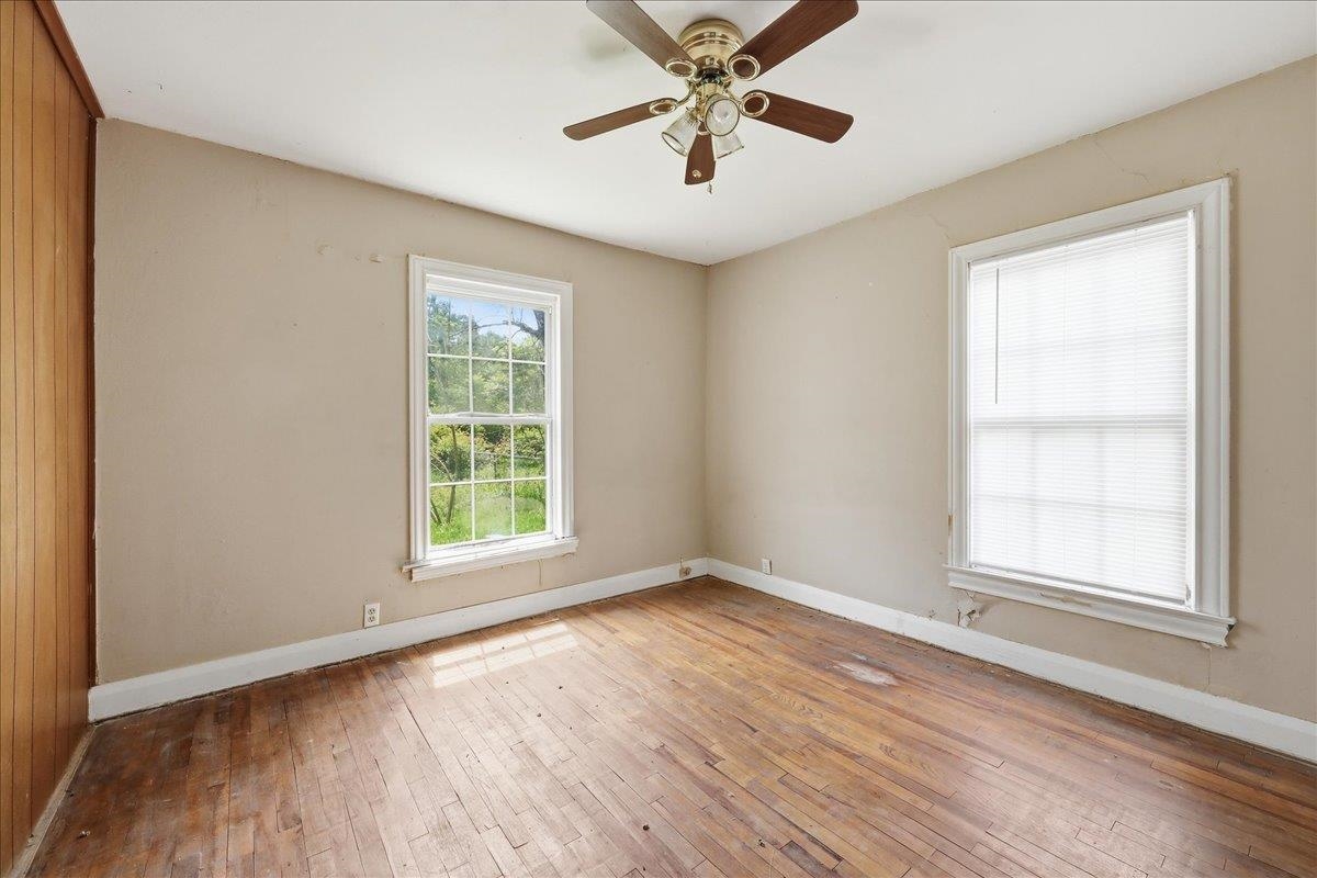 550 24th Street Beaumont, TX 77706 - Photo 12 of 19