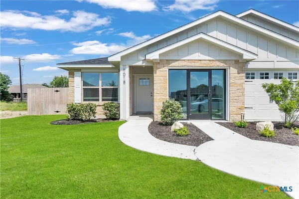 $199,000 | 1018 South College Avenue, Troy, TX 76579