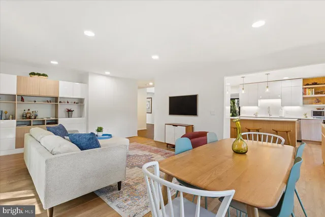 $7,000 | 9411 Fernwood Road, Bethesda, MD 20817