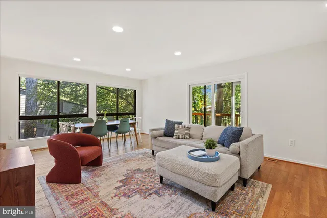 $7,000 | 9411 Fernwood Road, Bethesda, MD 20817