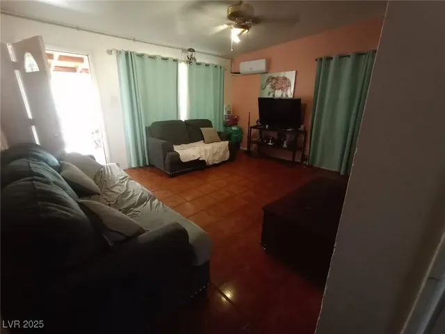 $375,000 | 2120 Glider Street, North Las Vegas, NV 89030