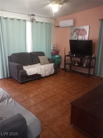 $375,000 | 2120 Glider Street, North Las Vegas, NV 89030