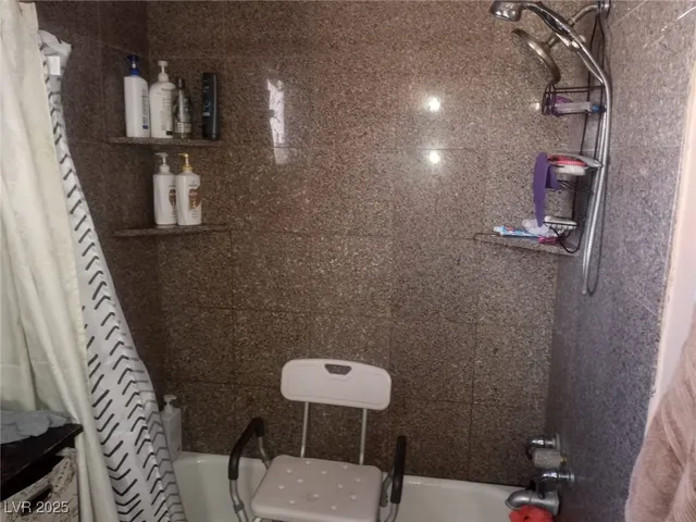 $375,000 | 2120 Glider Street, North Las Vegas, NV 89030