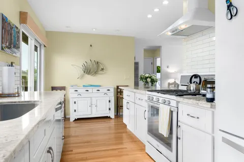 $1,525,000 | 5004 Bellevue Street, Soquel, CA 95073