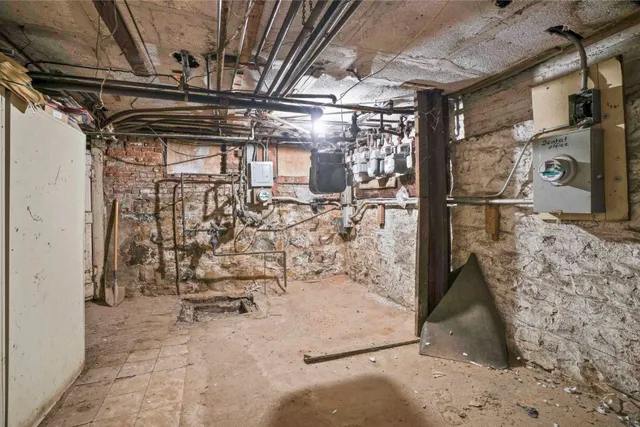 $3,200,000 | 16-70 Putnam Avenue | Clinton Hill