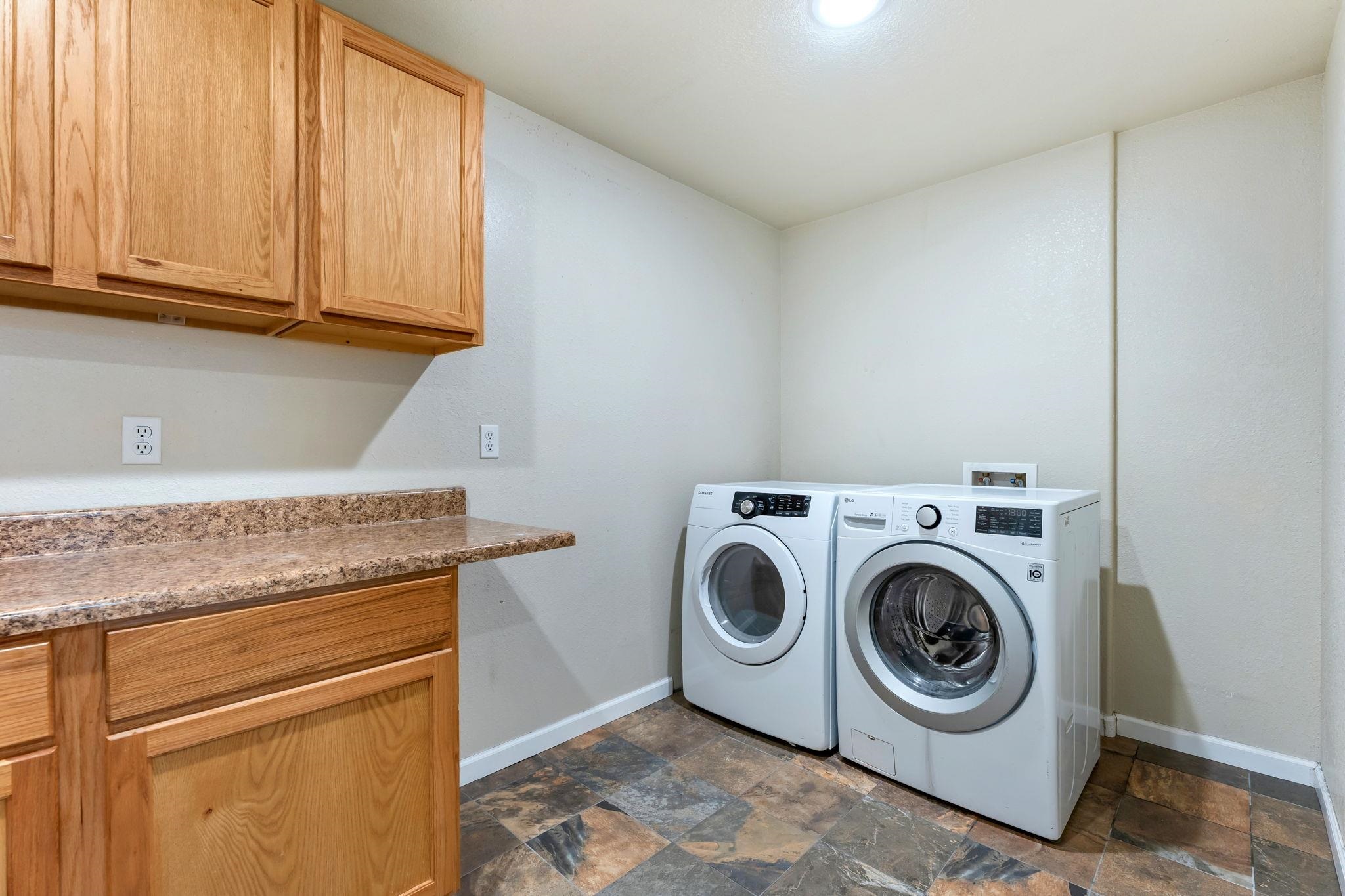 5400 Liz Ranch Road Cheyenne, WY 82007 - Photo 6 of 19