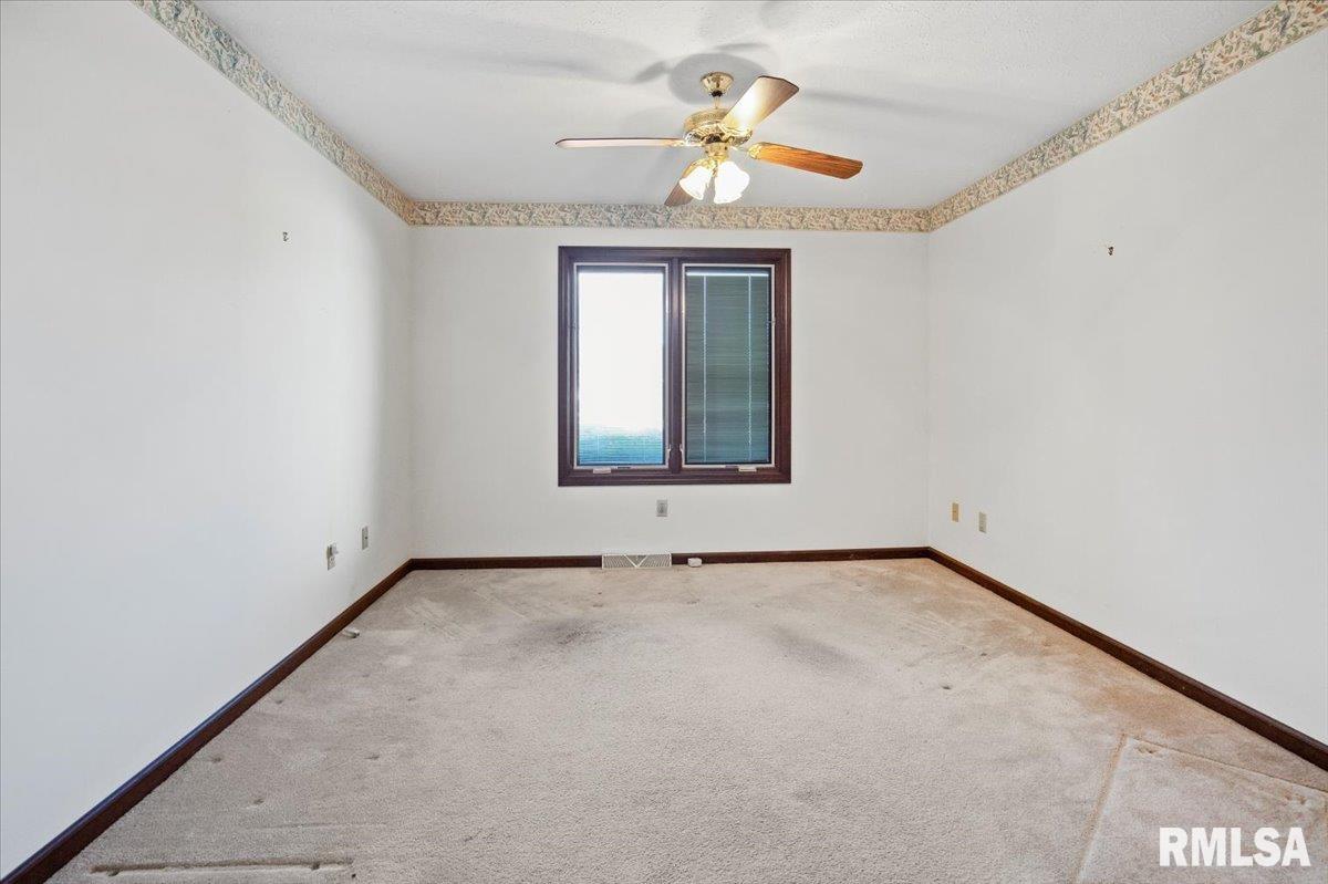 2312 Flaxen Mill Court Springfield, IL 62704 - Photo 13 of 19