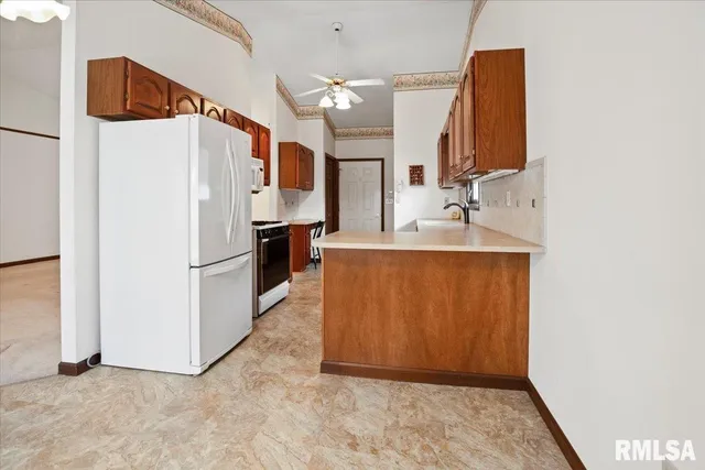 $224,900 | 2312 Flaxen Mill Court, Springfield, IL 62704