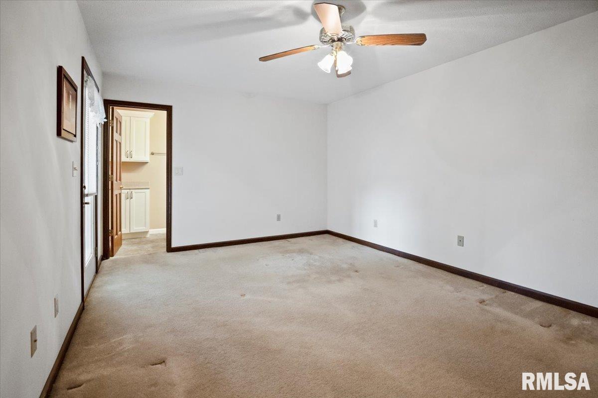 2312 Flaxen Mill Court Springfield, IL 62704 - Photo 10 of 19