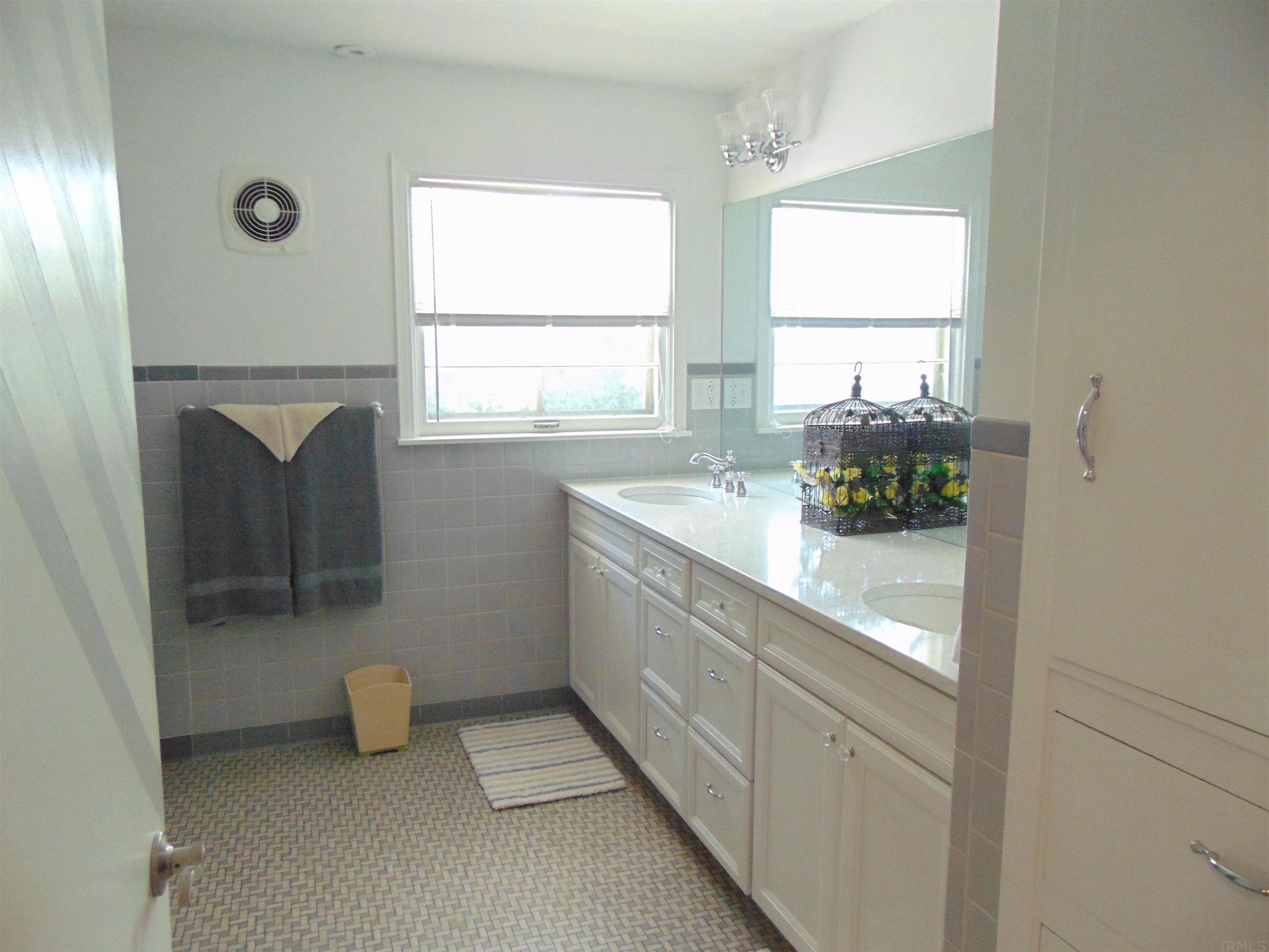 101 North Winthrop Road Muncie, IN 47304 - Photo 23 of 34 Gallery Image 23