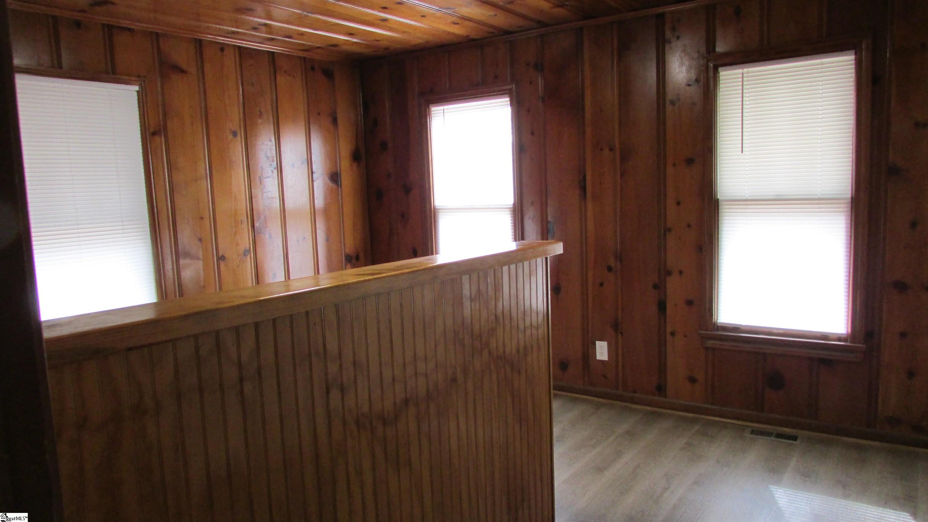 102 High Street Laurens, SC 29360 - Photo 11 of 28