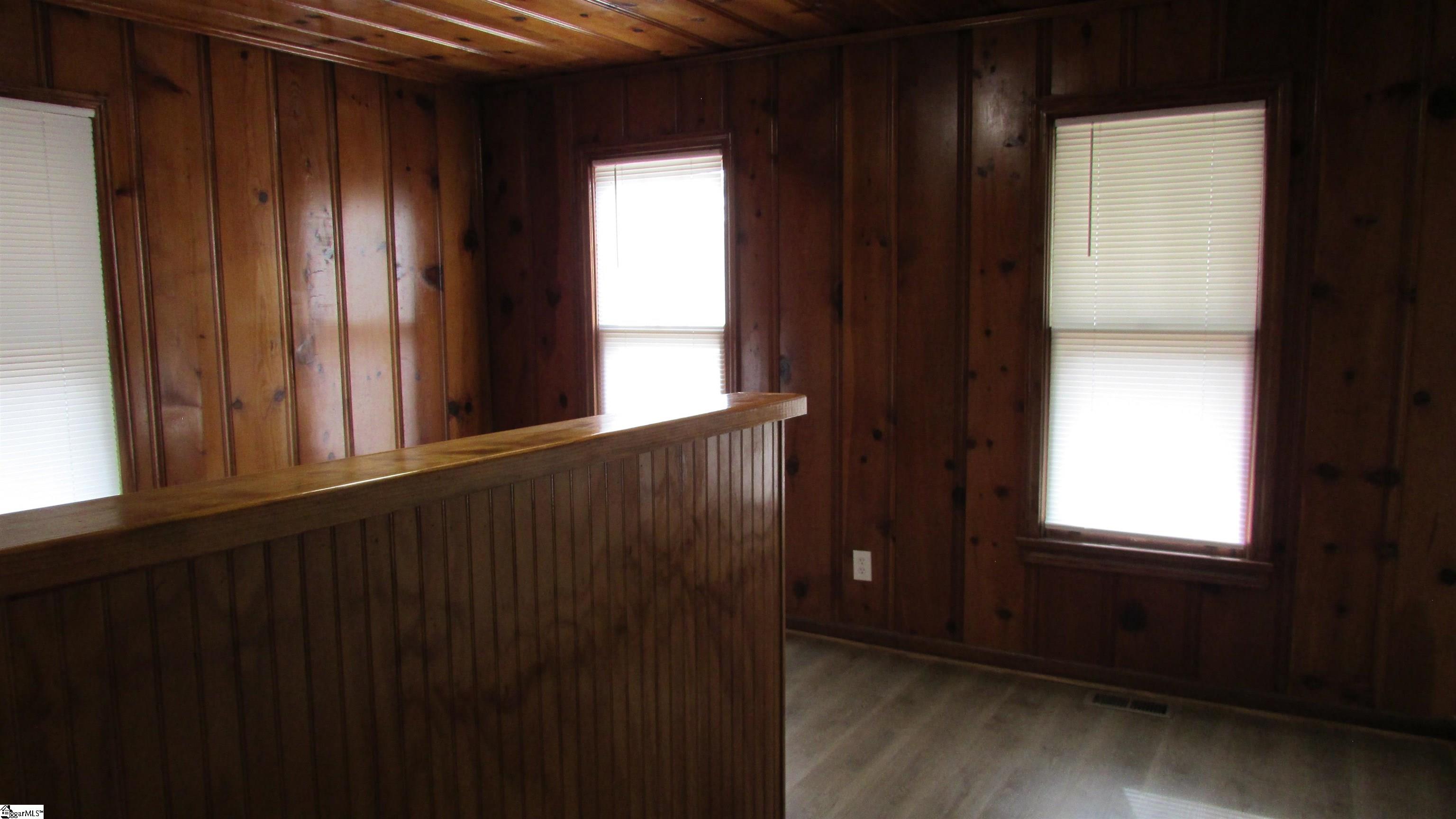 102 High Street Laurens, SC 29360 - Photo 17 of 28